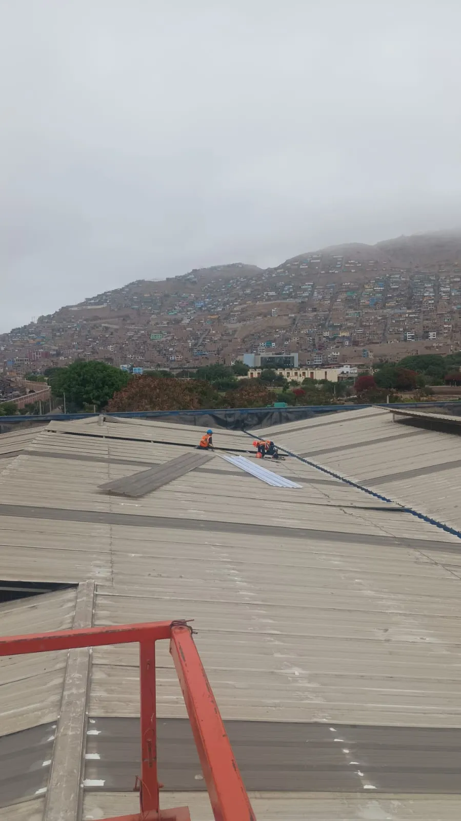 Proyecto de Mantenimiento de Techo Industrial en Chorrillos, Lima